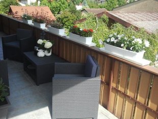 unser Riesenbalkon)))